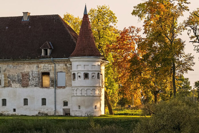 Ukmergės krašto dvarai, gardus kūgelis ir firminis dvaro pyragas!