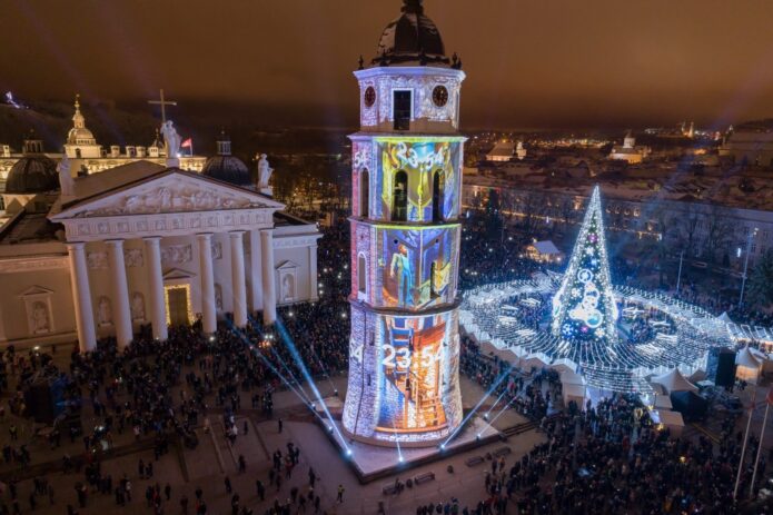 Naujųjų metų sutikimas šventiškai žėrinčiame Vilniuje!