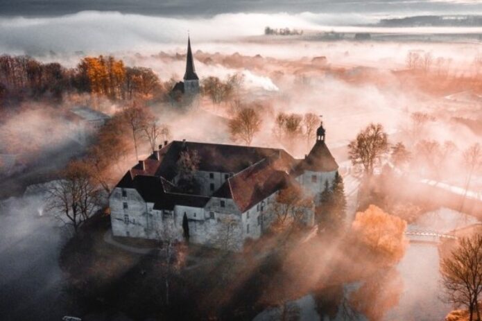 Kino miestelis Cinevilla, Tukumas ir viduramžių puota Jaunpilio pilyje!