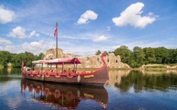 Kuoknesės pilis, Skriveru saldainiai ir plaukimas vikingų laivu!