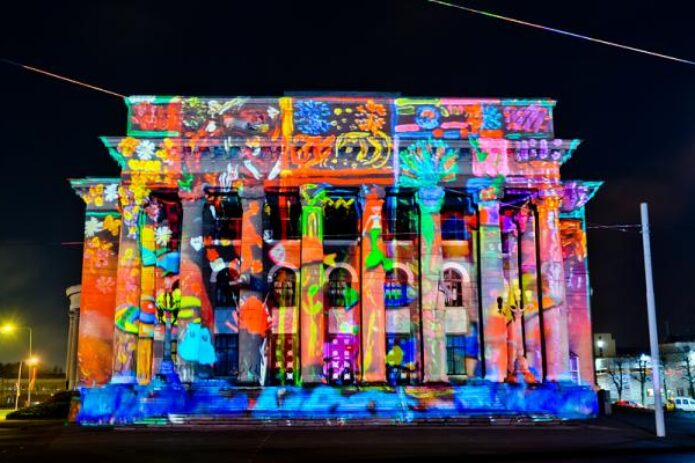 Magiškas Rygos šviesų festivalis ir didingoji Domo katedra!